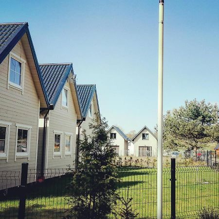 Domki Letniskowe Ahoyrozewie Exterior foto